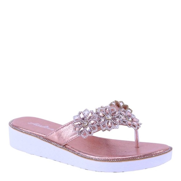 New! Verano Champagne Thong Wedge Sandal - Picture 2 of 10